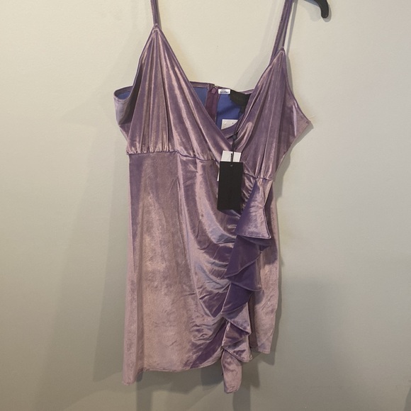 KENDALL + KYLIE Women’s Velour Lavendar Mini Dress Size 16 - Picture 4 of 8